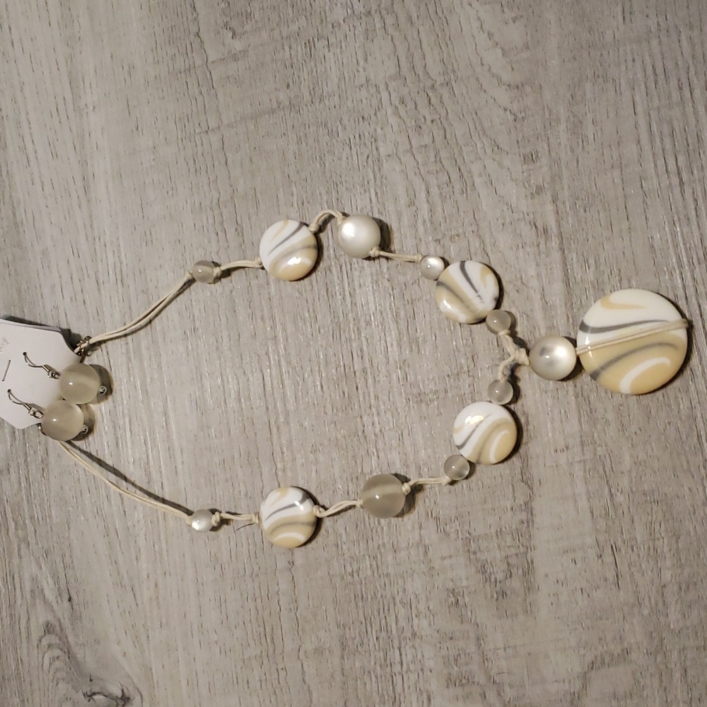 Costume jewelry lot of 3